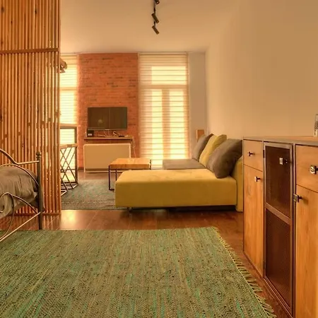 Knez アパート ベオグラード